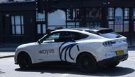 Da li je Evropa spremna da je vozi AI? Robotaksi prvi put na ulicama Londona