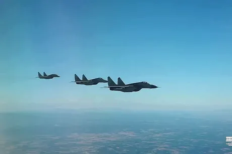 MiG-29, Boeing 787