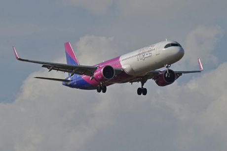 Wizz Air Airbus A321neo
