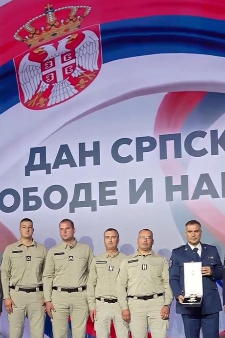 MUP Helikopterska jedinica Dan Zastave odlikovanja Aleksandar Vučić