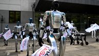 Zlokobno upozorenje čovečanstvu: Roboti preplavili ulice, slika koja obilazi svet