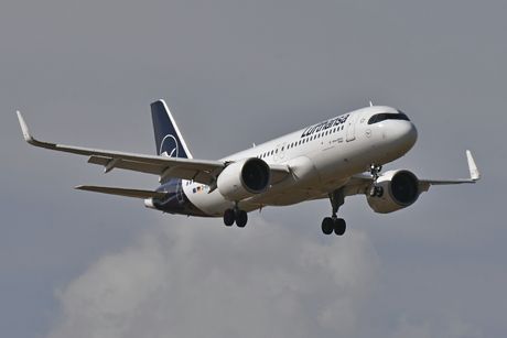 Lufthansa Airbus A320neo