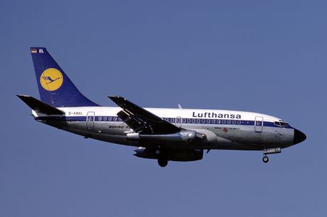 Lufthansa Boeing 737-100