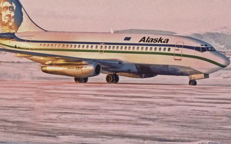 Air Alaska Boeing 737-200