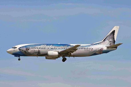 Air Alaska Boeing 737 Salomon