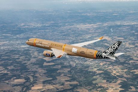 Airbus A350F prvi let
