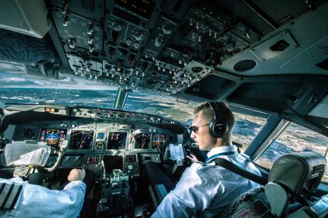 Boeing 737 NG / MAX cockpit pilotska kabina