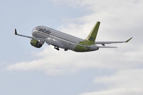 airBaltic Airbus A220
