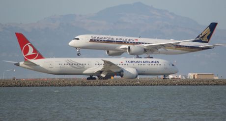 Boeing 777 i Airbus A350