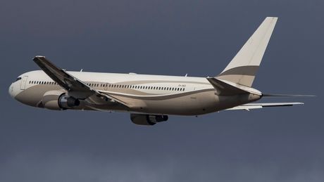 Boeing 767 The Bandit VIP P4-MES