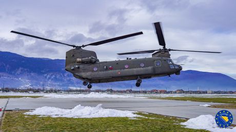 ICH-47F Chinook EUFOR